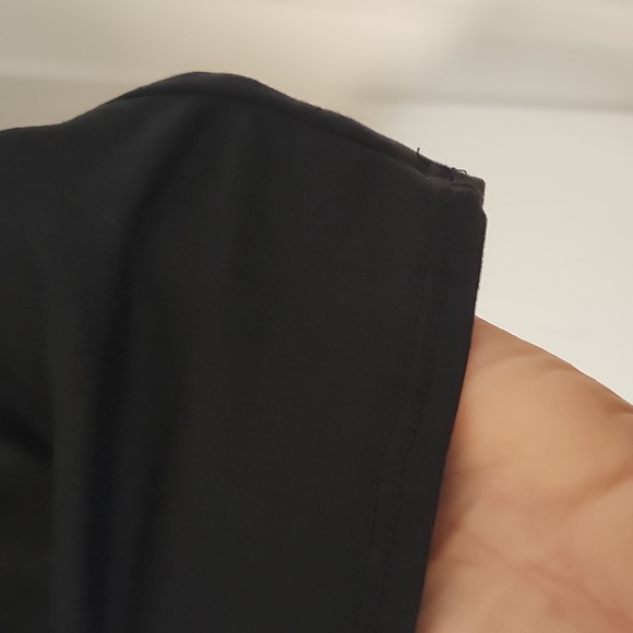 Black tank top Olivia Rae large - Picture 3 of 5